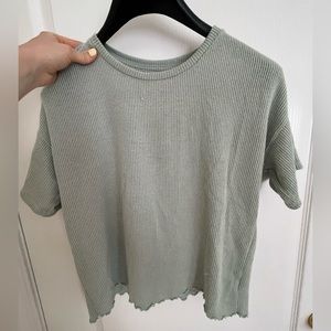American Eagle Knit Medium Tshirt